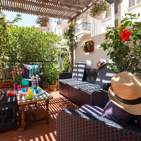 Séjour chez l'habitant Centre - Terrasse Privee - Espaces Communs Partages *